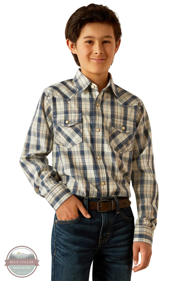 Ariat 10054798 Hampton Retro Fit Long Sleeve Shirt, front