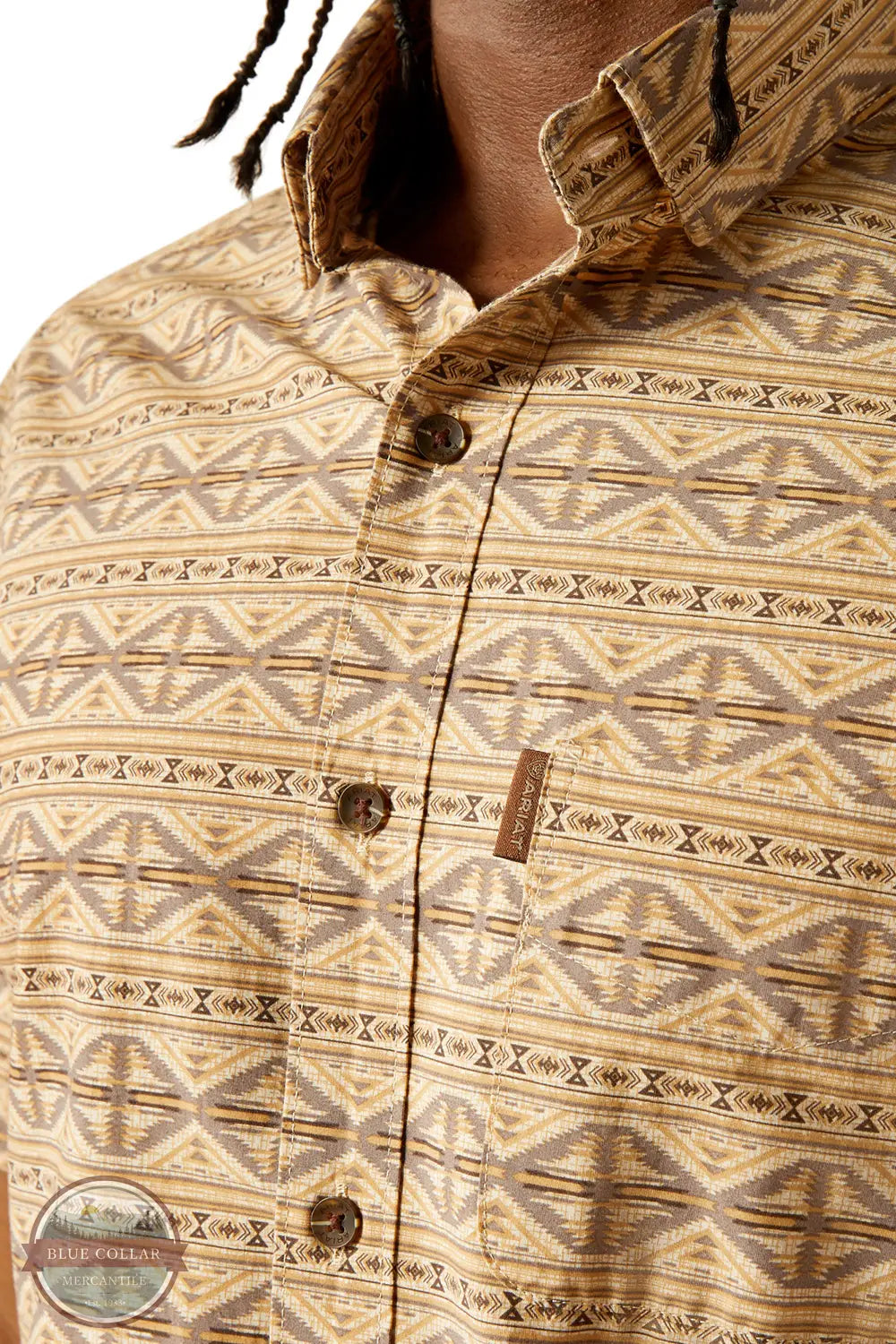Ariat 10054850 Short Sleeve Merritt Modern Fit Shirt in Tan, zoom