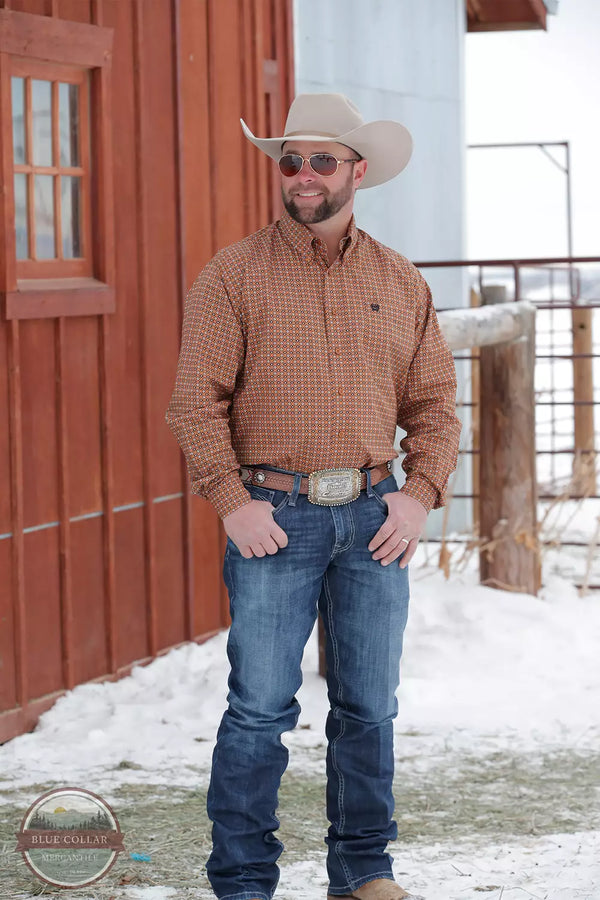 Cinch MTW1105669 Gold Diamond Print Long Sleeve Button Down Shirt Full Life View