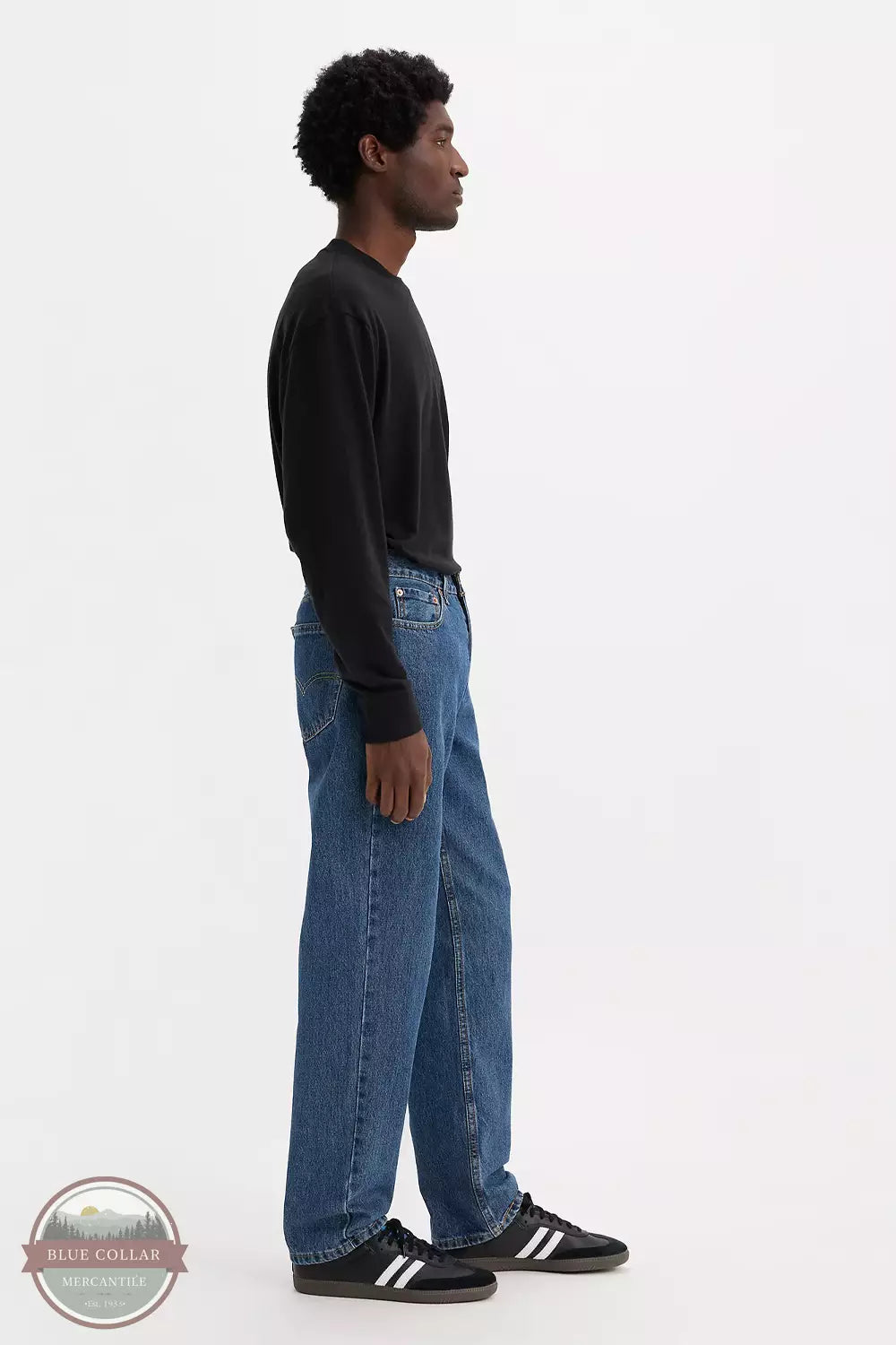 Levi's 550-4891 550 Relaxed Fit Jeans in Medium Stonewash Side View