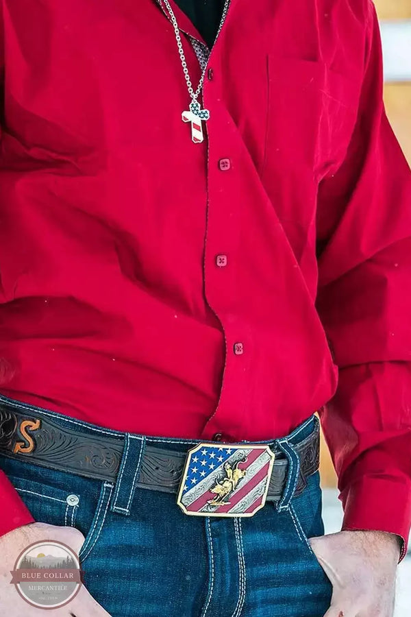 Montana Silversmiths A865 Patriot Bull Rider Attitude Buckle Life View