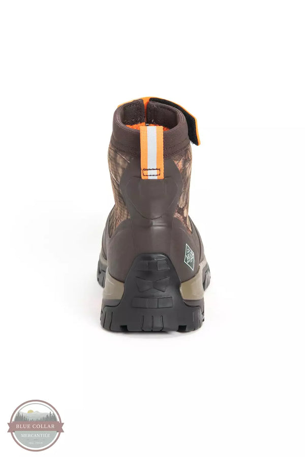 Muck AXMZ-MOC Mossy Oak Apex Mid Zip Ankle Boots Heel View
