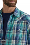 Wrangler 112346627 Retro Premium Western Snap Shirt Detail View