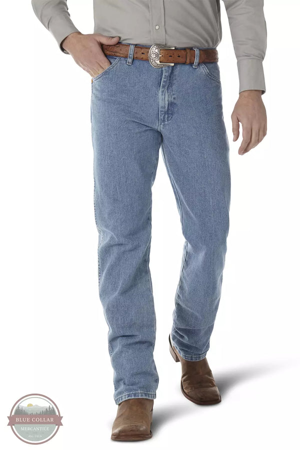 Wrangler 13MWZAW Cowboy Cut Original Fit Jeans in Antique Wash Front View