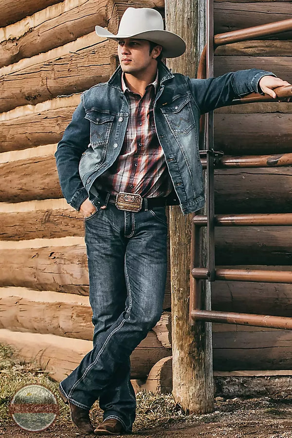Wrangler WLT77LY Retro® Slim Fit Bootcut Jean in Layton Life View