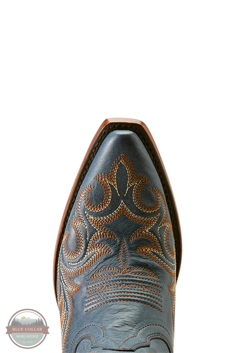 Ariat 10050894 Hazen Snip Toe Western Boot in Blueberry toe view