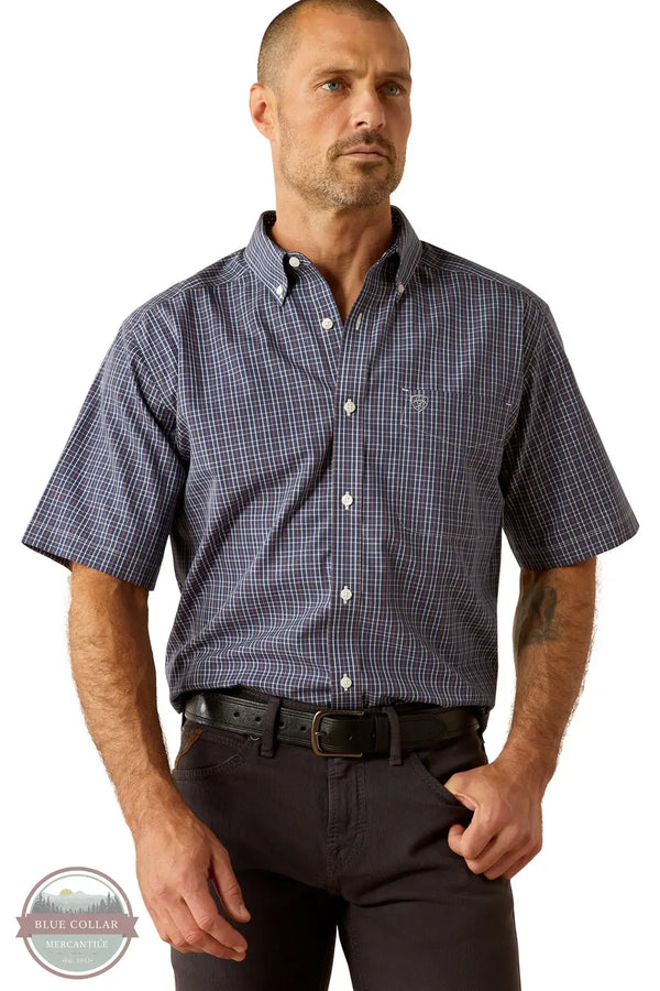 Ariat 10054813 Wrinkle Resistant Oaklee Classic Fit Short Sleeve Shirt, front