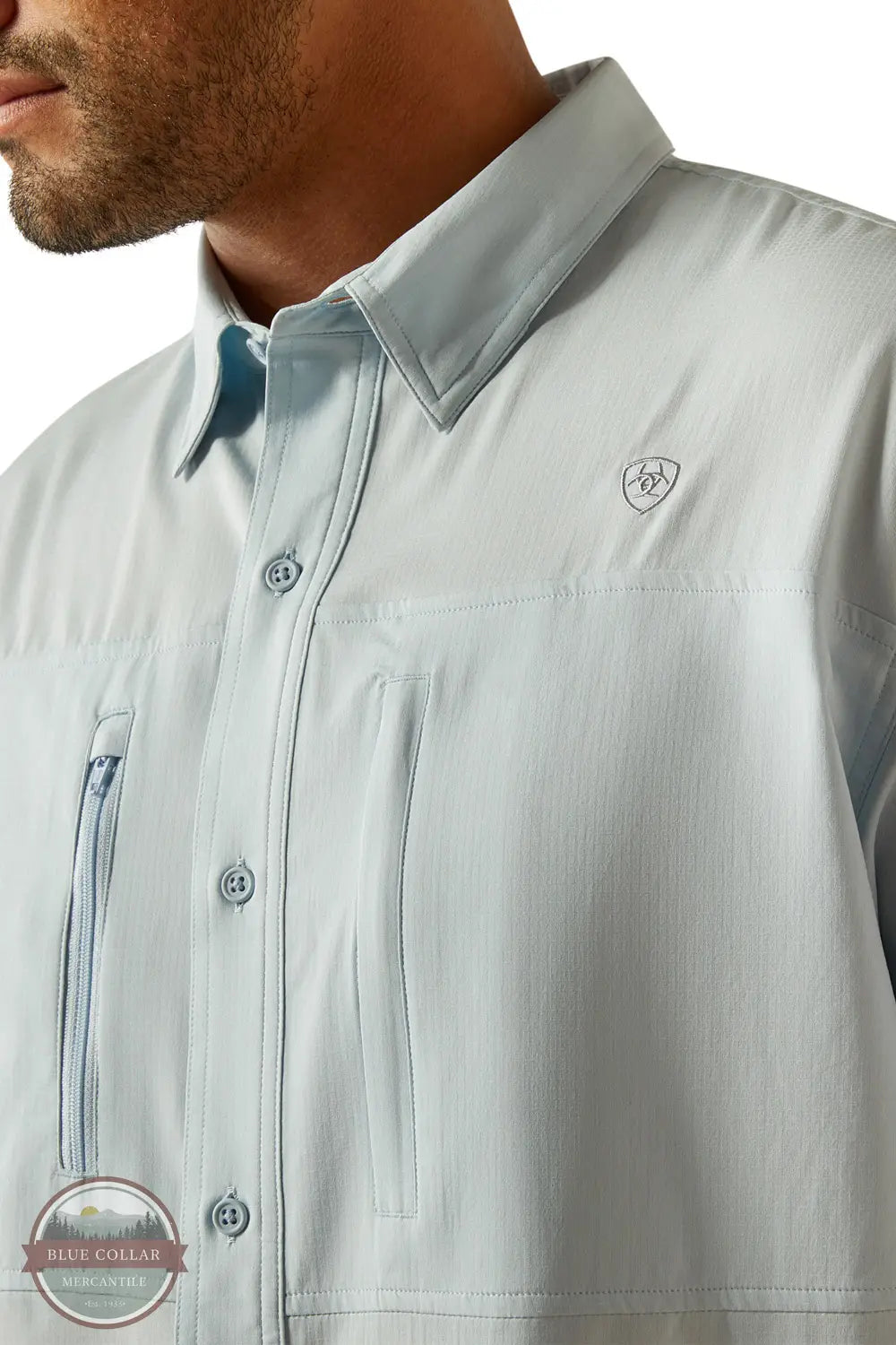 Ariat 10058814 Short Sleeve VentTEK Classic Solid Shirt, front zoom