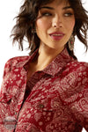 Ariat 10062809 Long Sleeve Imprints Paisley Shirt in Red, collar