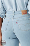 Levi's 001PZ-0004 318 Shaping Wide Leg Jean in Light Wash rear detail