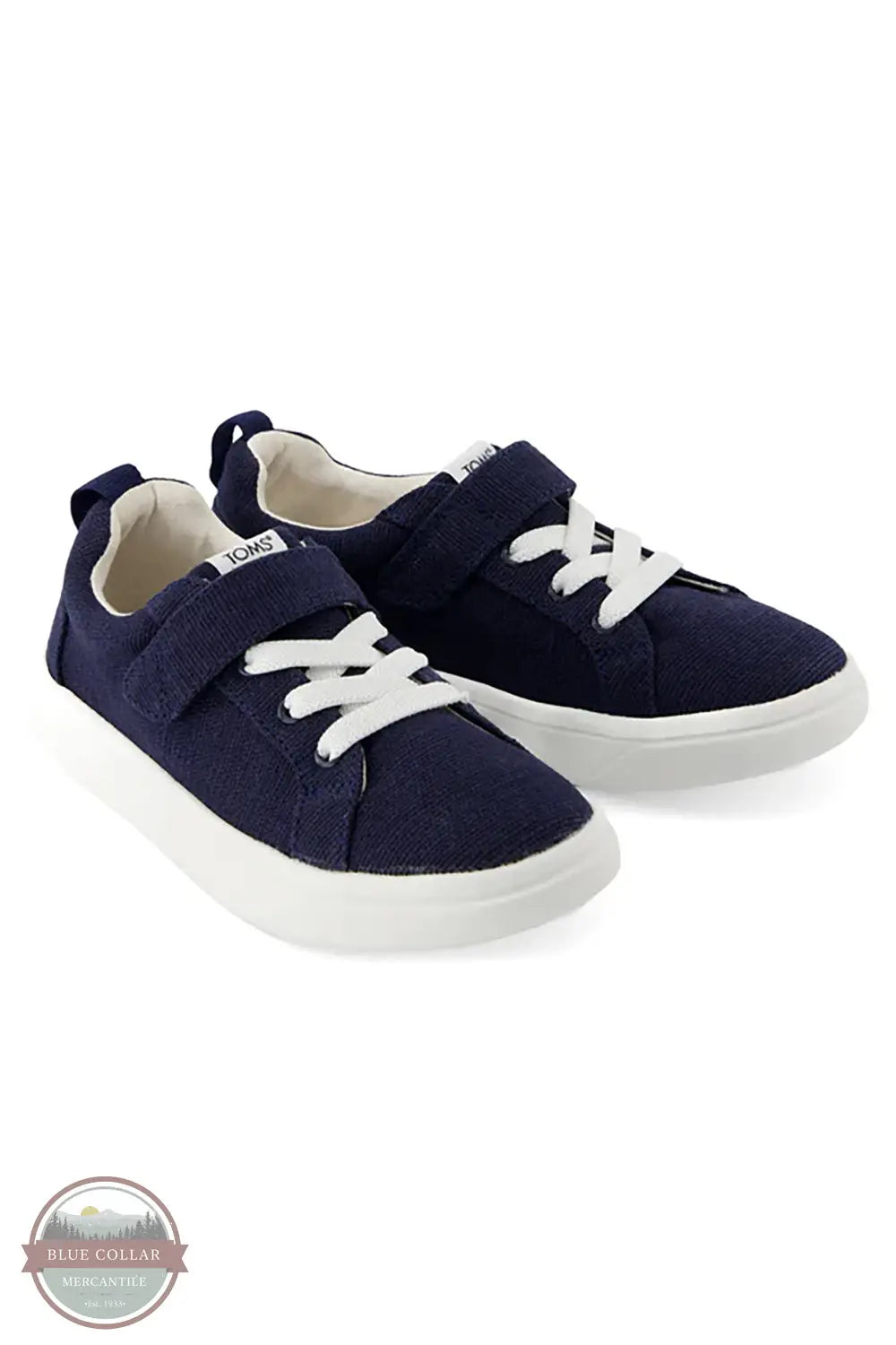 Toms Americas 10022058 Cruz Navy Blue Lace-Up Kids Sneaker, front