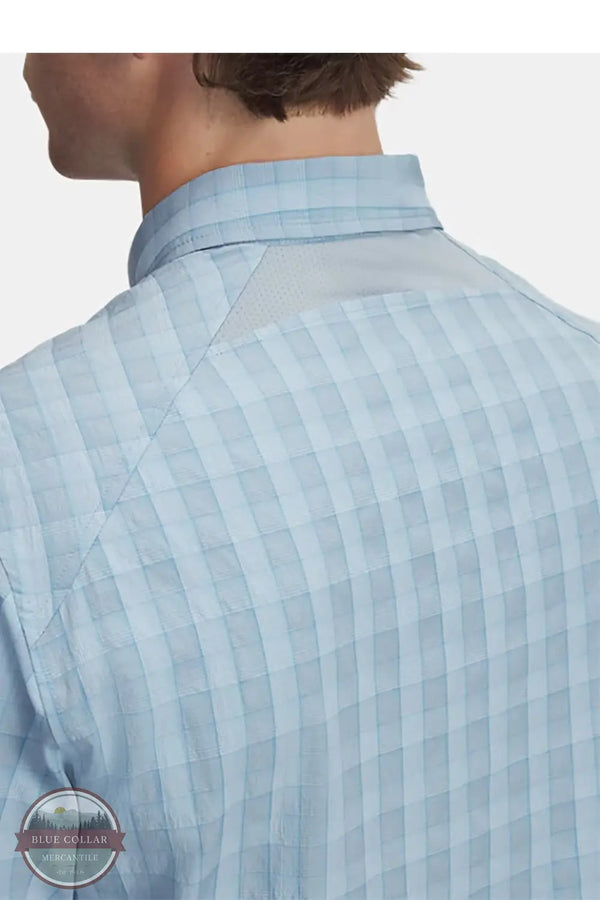 Under Armour 1369304 Drift Tide 2.0 Plaid Short Sleeve Shirt in Blue, neck zoom