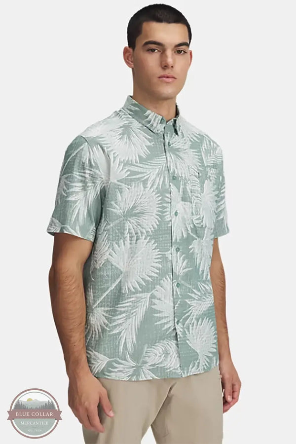Under Armour 1376577 Dockside Short Sleeve Shirt in Green, front