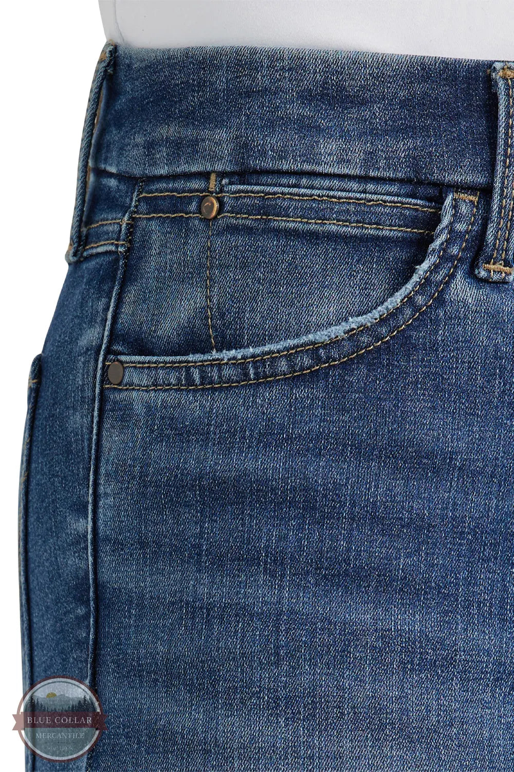 Women's 112359281 Wrangler Bespoke High Rise Flare Jean in Lily front pocket