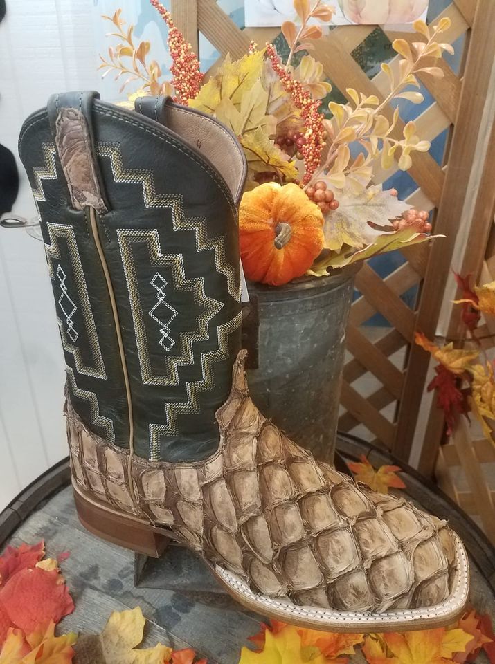 Tony Lama 6082 Leviathan Chocolate Pirarucu Big Bass Men's Western Boot