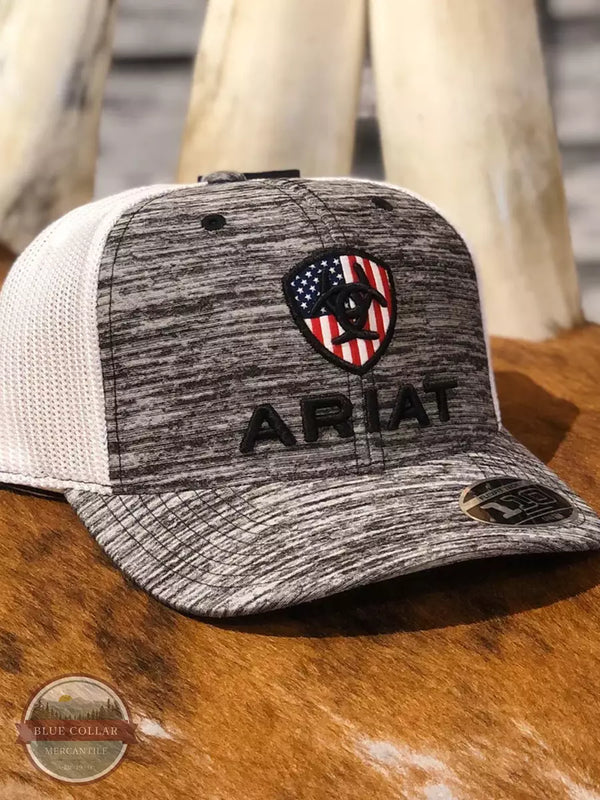 Ariat A300005906 Flexfit 6 Panel Cap in Grey Life View