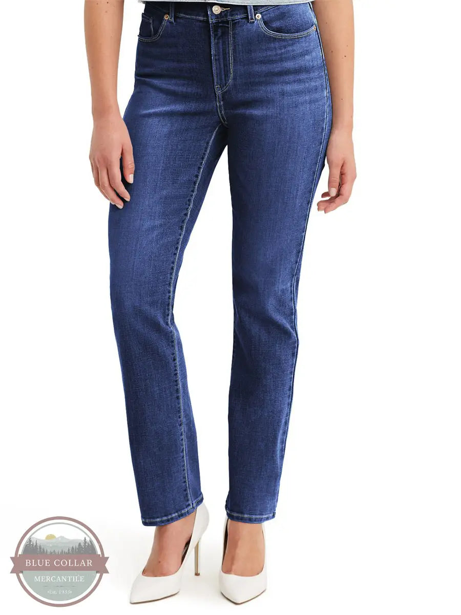 Levi's 39250-0050 Women's Classic Straight Leg Jean front