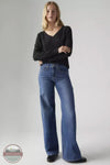 Levi's 001PZ-0001 318 Ladies Shaping Wide Leg in Clever Girl front view