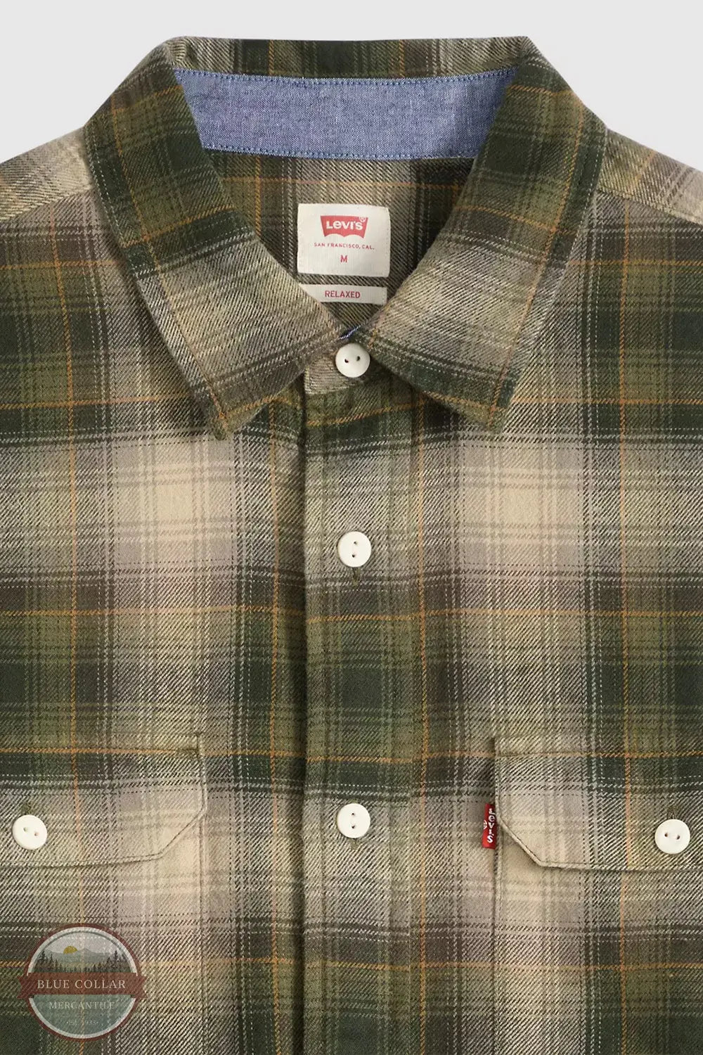 Levi's 19587 Men's Classic Worker Long-Sleeve Flannel Shirt detail view of shirt front
