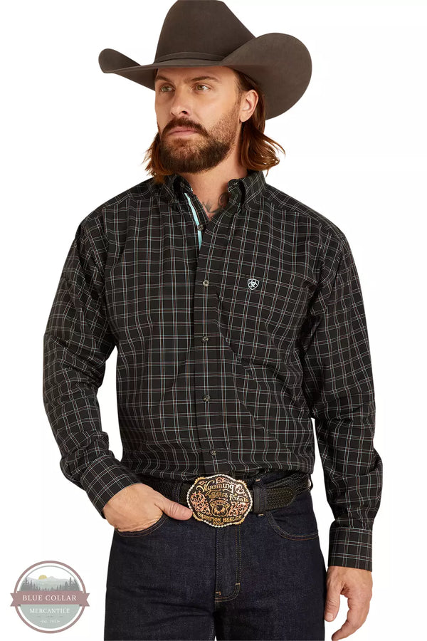 Ariat 10047336 Pro Series Nash Classic Fit Long Sleeve Shirt in Black Plaid Front View