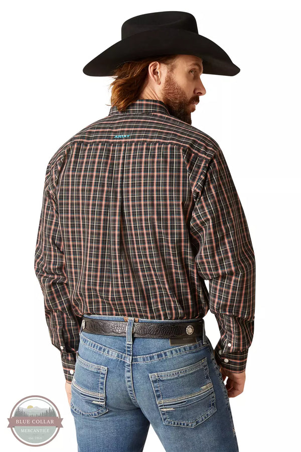Ariat 10047344 Wrinkle Free Gaven Classic Fit Long Sleeve Shirt in Black Plaid Back View