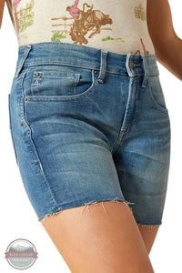 Ariat 10061389 Maren 5" Shorts in Medium Wash, front