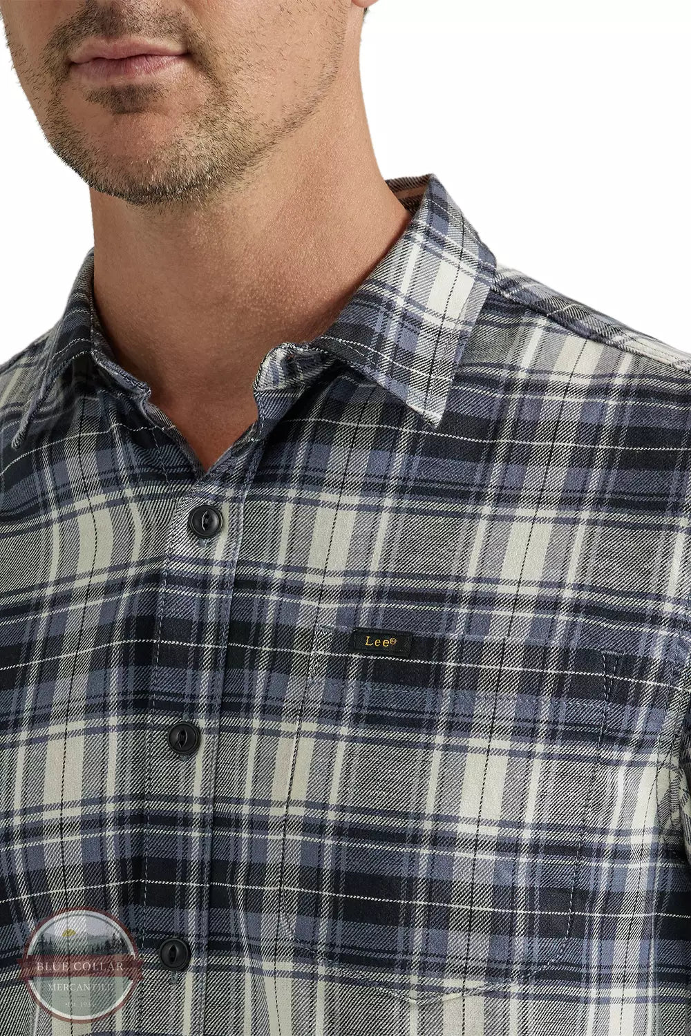 Lee 112339789 Extreme Motion All Purpose Button Down Long Sleeve Shirt in Unionall Black Plaid Detail View