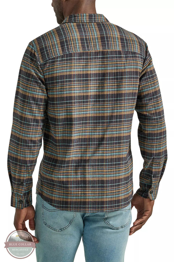 Lee 112339806 Extreme Motion Flannel Button Down Long Sleeve Shirt in Charcoal Plaid Back View