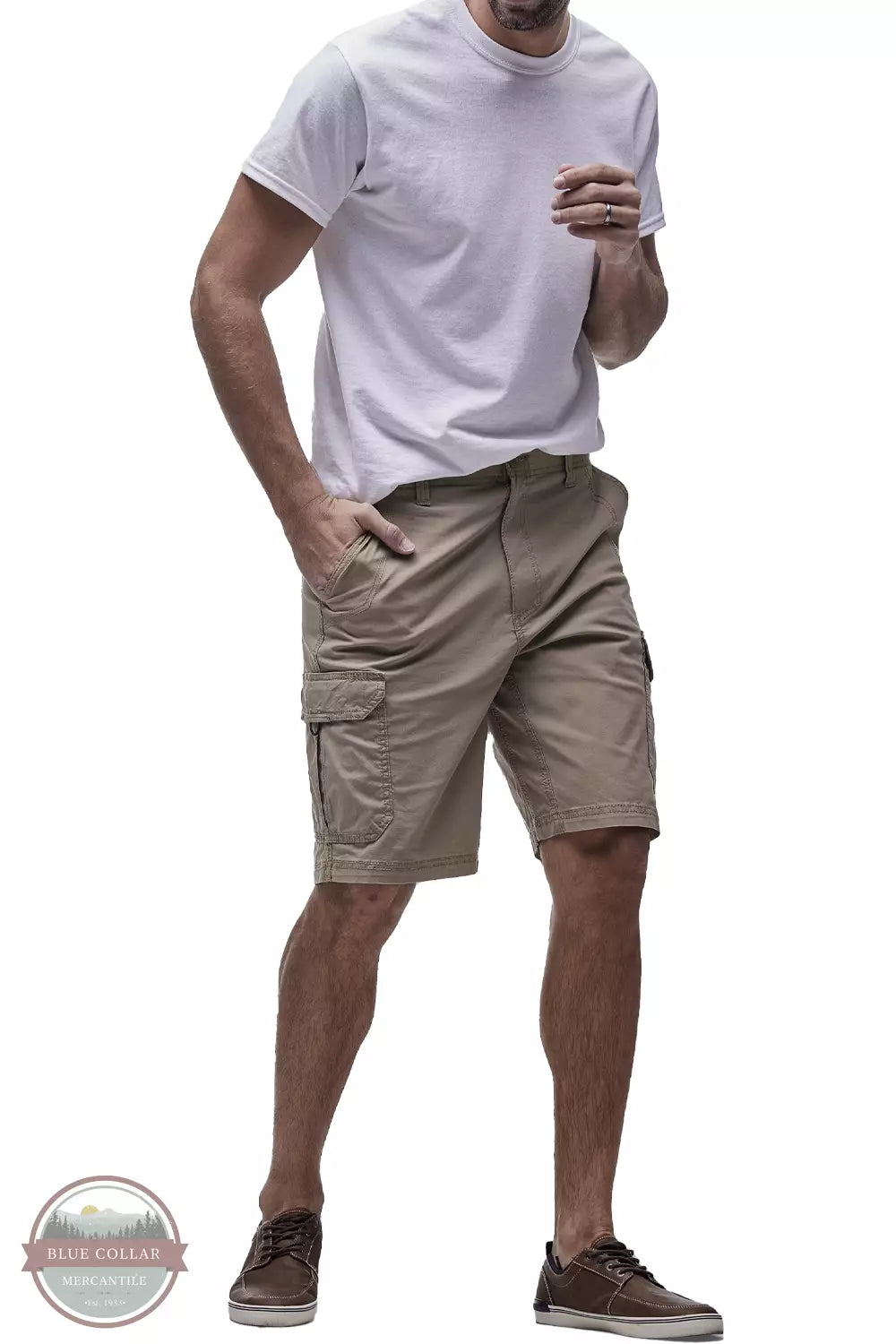 Lee 2187028 Extreme Motion Crossroad Cargo Shorts Front View