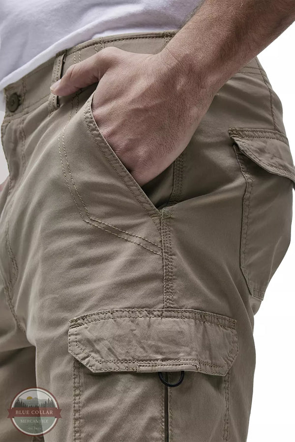 Lee 2187028 Extreme Motion Crossroad Cargo Shorts Side Detail View