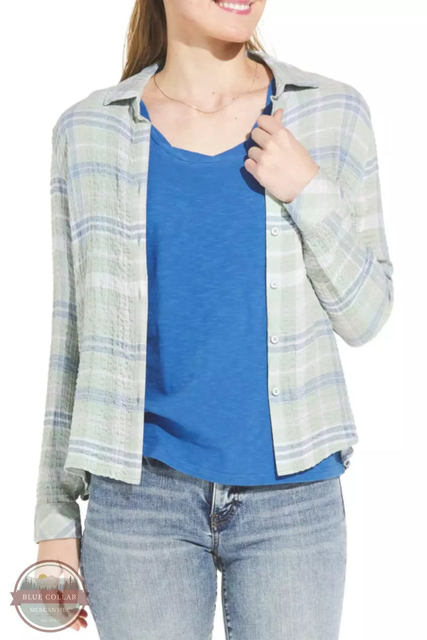 North River NRL6360 Crinkle Woven Long Sleeve Top Cameo Green Life Front. This item is available in multiple colors.