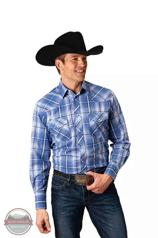 Roper 01-001-0101-6043 BU Plaid Western Snap Long Sleeve Shirt in Blue & White Front View