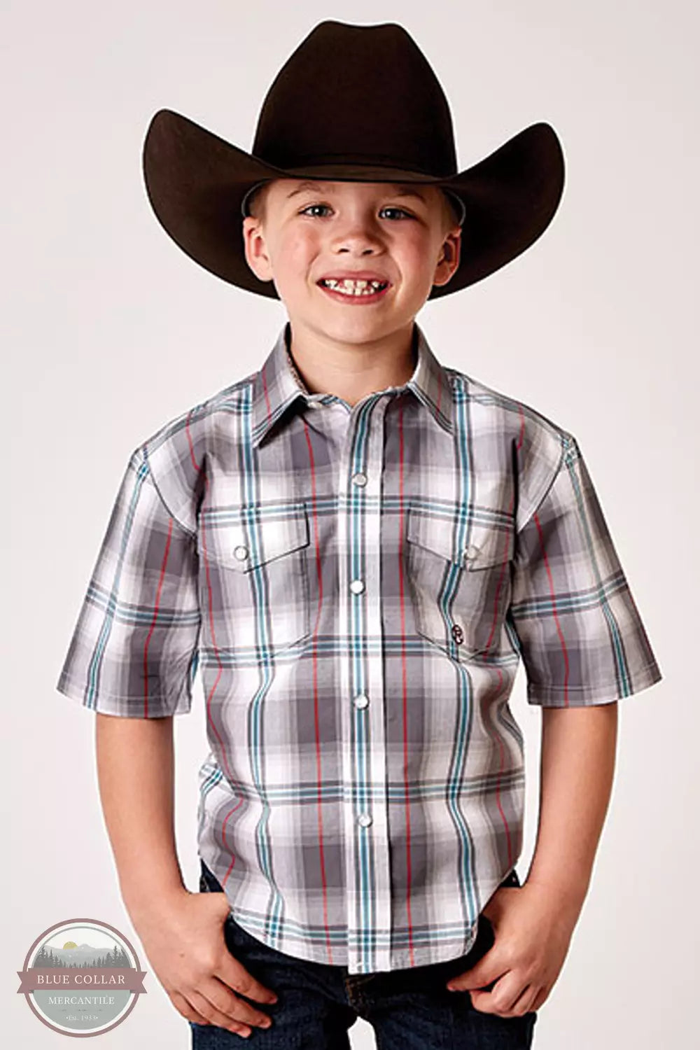 Roper 03-031-0278-2097 GY Gray Cloud Plaid Short Sleeve Western Snap Shirt Front View