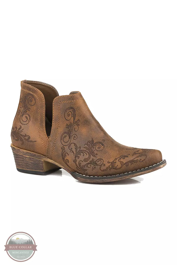 Roper 09-021-1567-2640 BR Ava Faux Leather Western Booties in Cognac Front View
