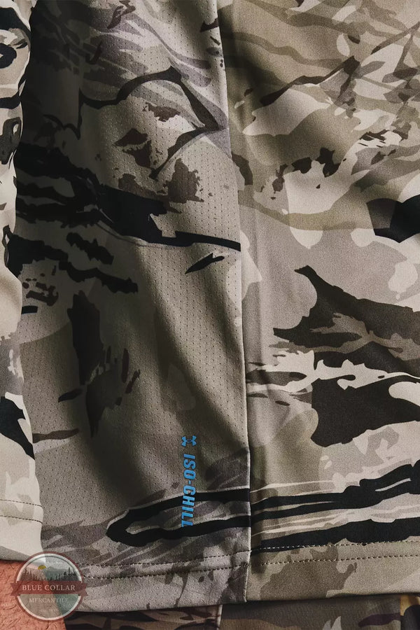 Under Armour 1361308 Iso-Chill Brush Line Long Sleeve T-Shirt Barren Camo Detail View