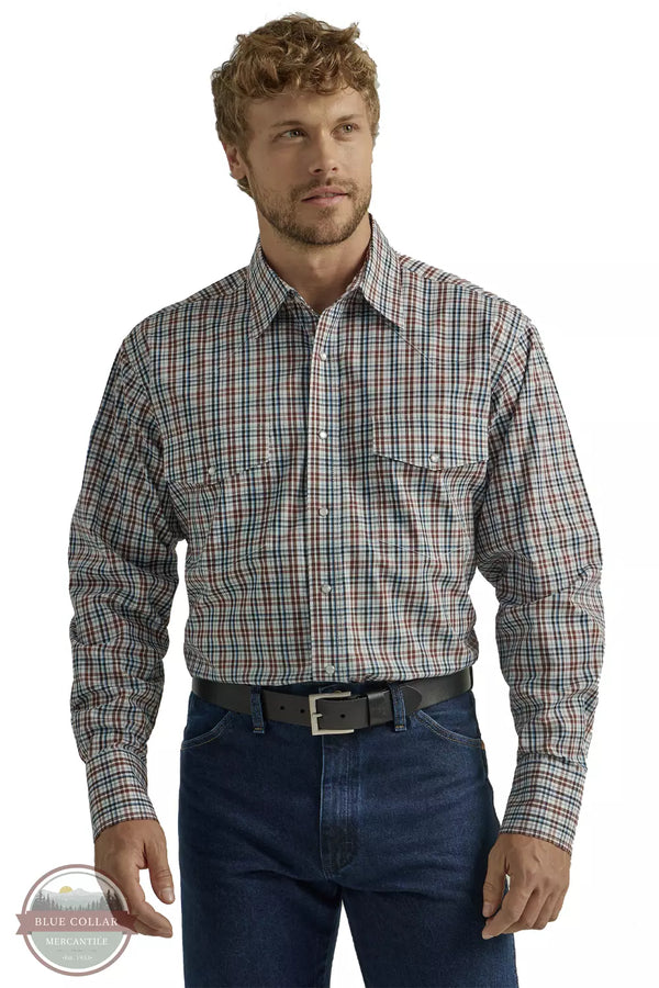 Wrangler 112330342 Wrinkle Resistant Long Sleeve Western Snap Shirt in Brown Plaid Front View