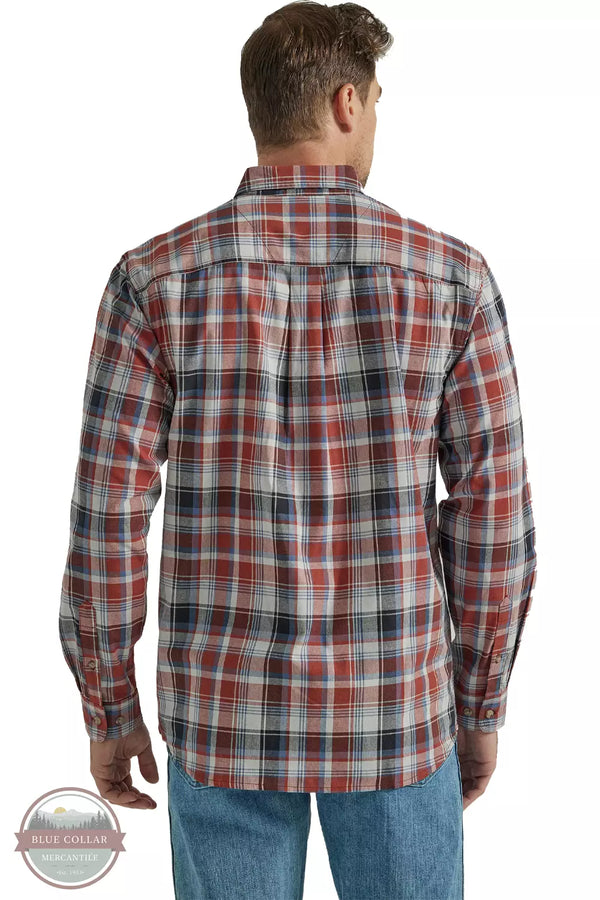 Wrangler 112330348 Rugged Wear Easy Care Button Down Shirt in Blue Rust Back View