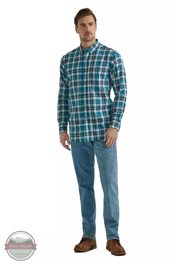 Wrangler 112330355 Button Down Shirt in Teal Full View