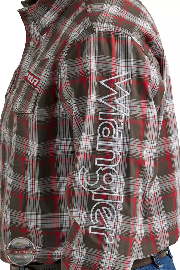 Wrangler 112330377 PBR Long Sleeve Western Snap Shirt in Red Plaid Sleeve Detail