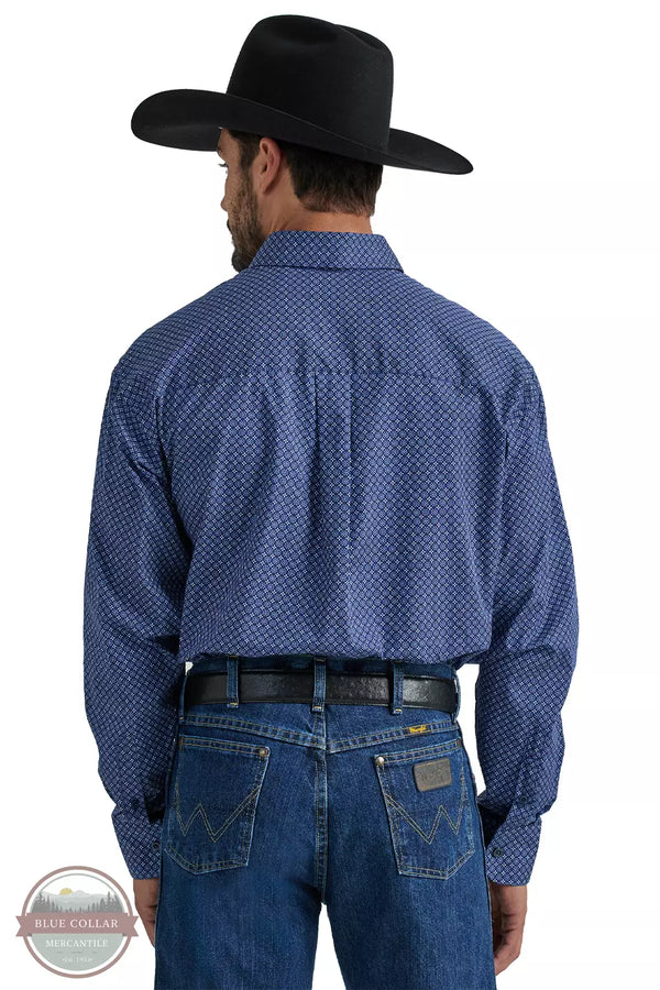Wrangler 112338099 George Strait Long Sleeve One Pocket Button Down Shirt in Midnight Splash Back View