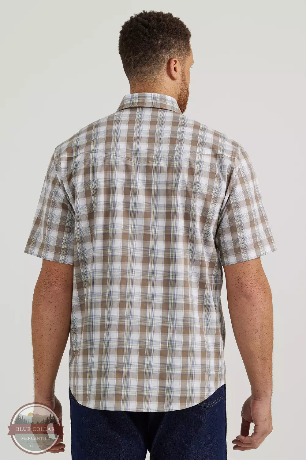 Wrangler 112344412 Wrinkle Resistant Snap Shirt in Greige Plaid Back View