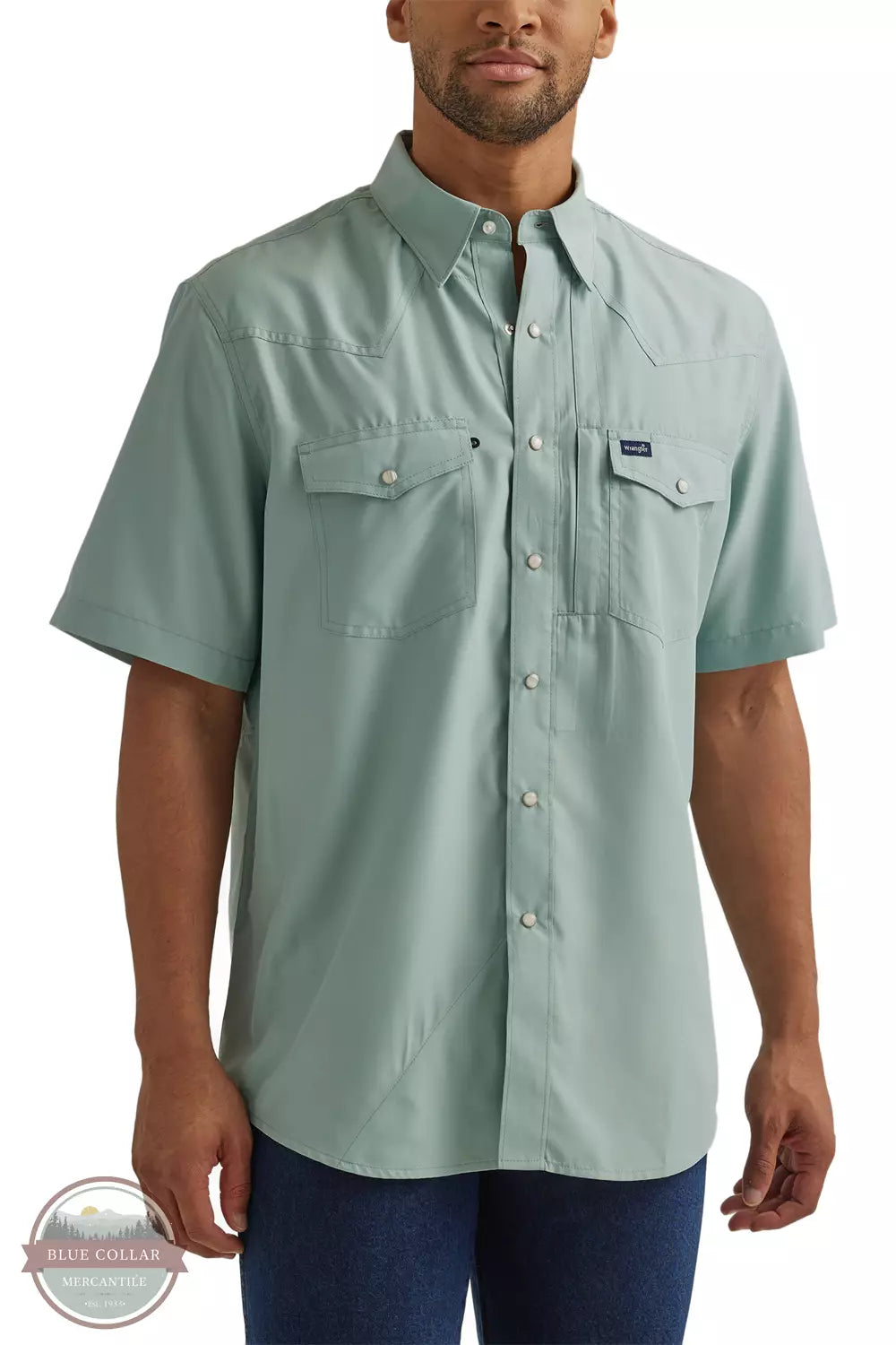Wrangler 112344572 Performance Snap Shirt in Gray Front View