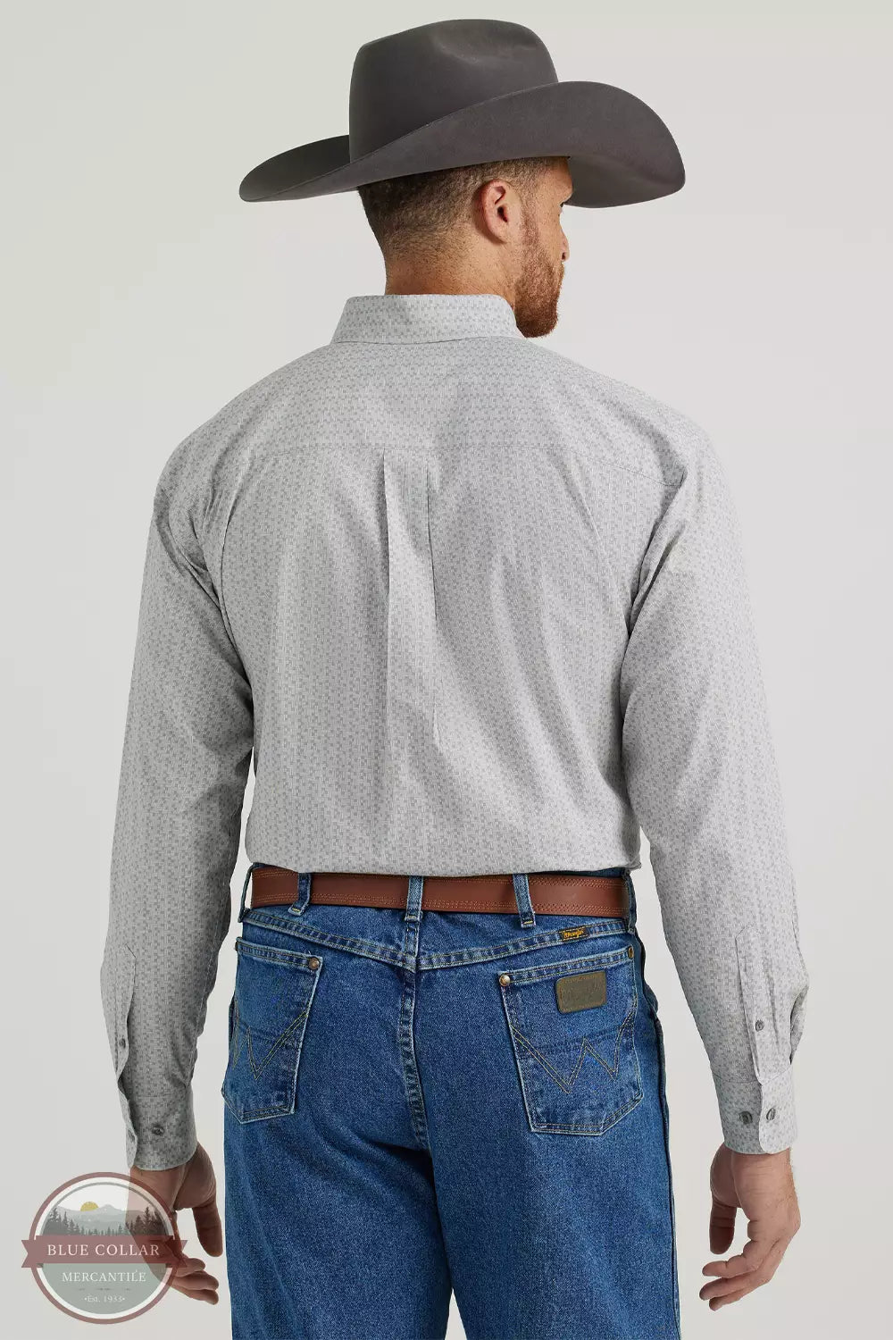 Wrangler 112344887 George Strait Long Sleeve Button Down Shirt in Grey Hatches Back View