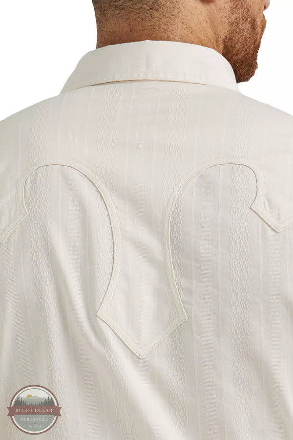 Wrangler 112345064 Rodeo Ben Long Sleeve Snap Shirt in Ivory Textured back Detail View
