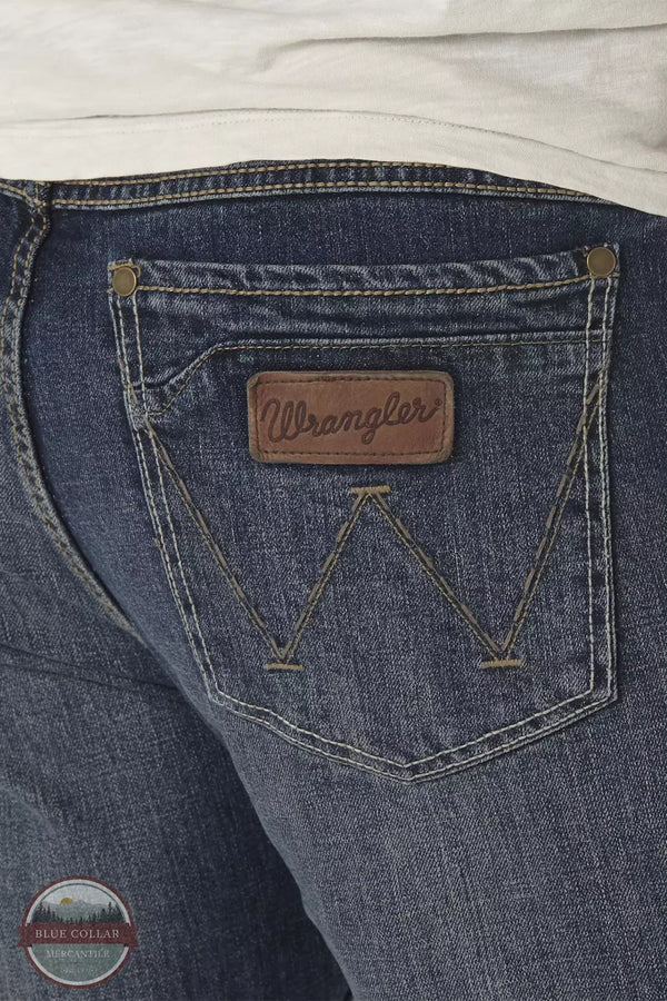 Wrangler WLT77LY Retro® Slim Fit Bootcut Jean in Layton Back Detail View