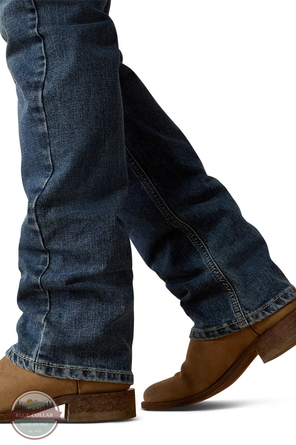 Ariat 10051871 M7 Scout Slim Fit Straight Leg Jeans leg detail