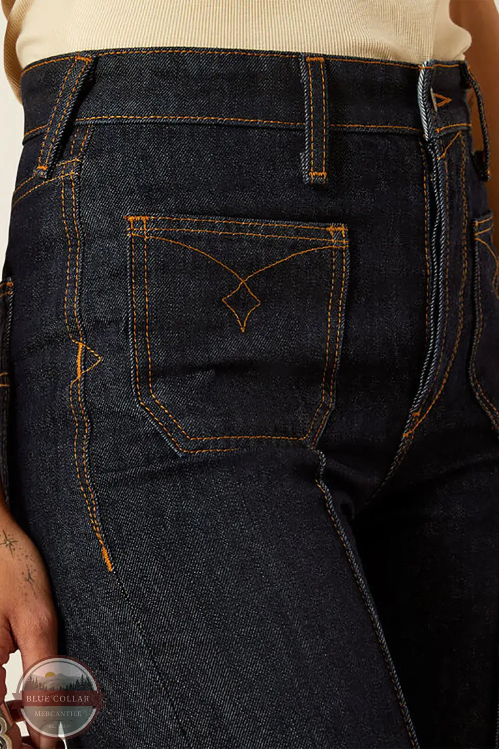 Ariat 10061760 Ultra High Rise Tomboy Utility Jeans, front pocket