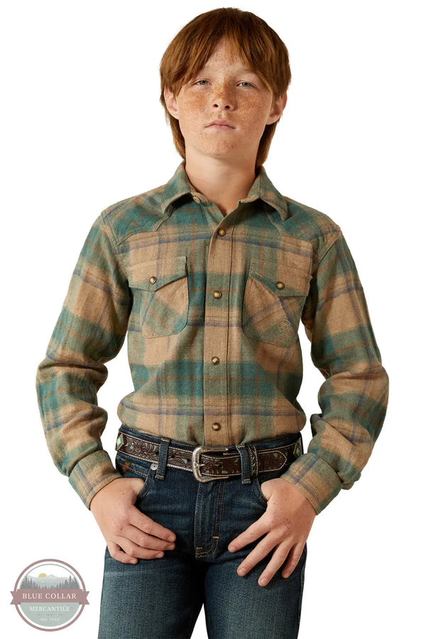 Ariat 10062468 Long Sleeve Huxlee Retro Plaid Shirt, front