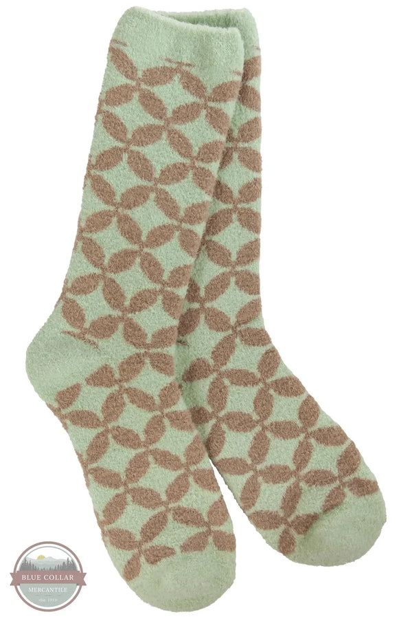 World's Softest WSCALCRW-183 Cozy Cali Crew Socks in Retro Frosty