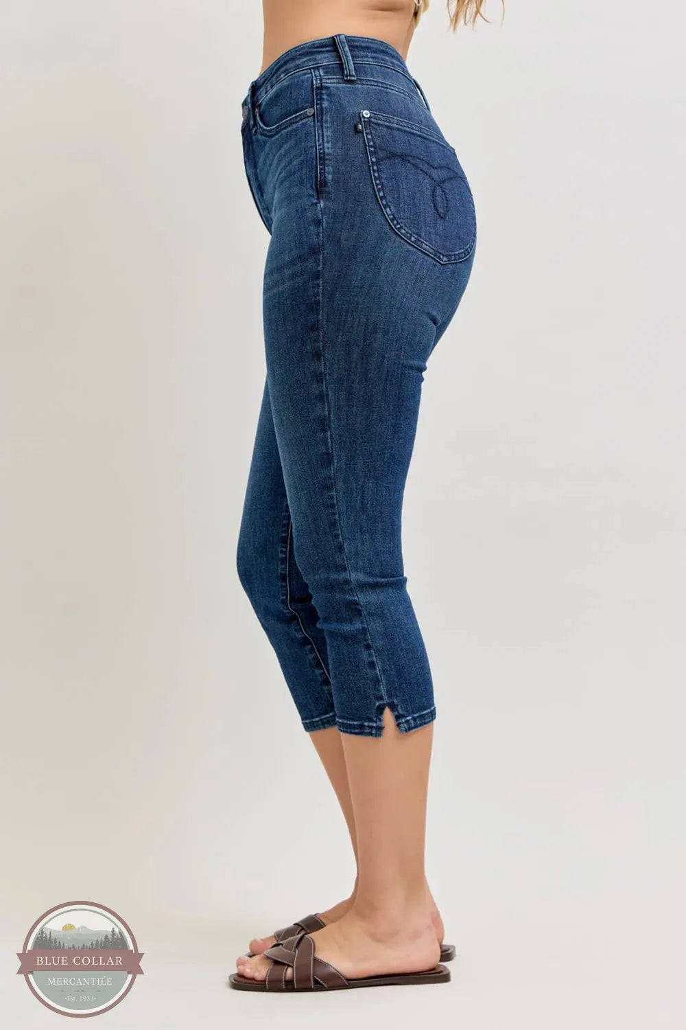 Judy Blue 78119REG High Waisted Tummy Control Capri w/ Shield Back Pockets left side view